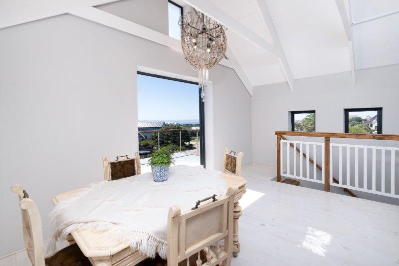 3 Bedroom Property for Sale in Stilbaai Wes Western Cape